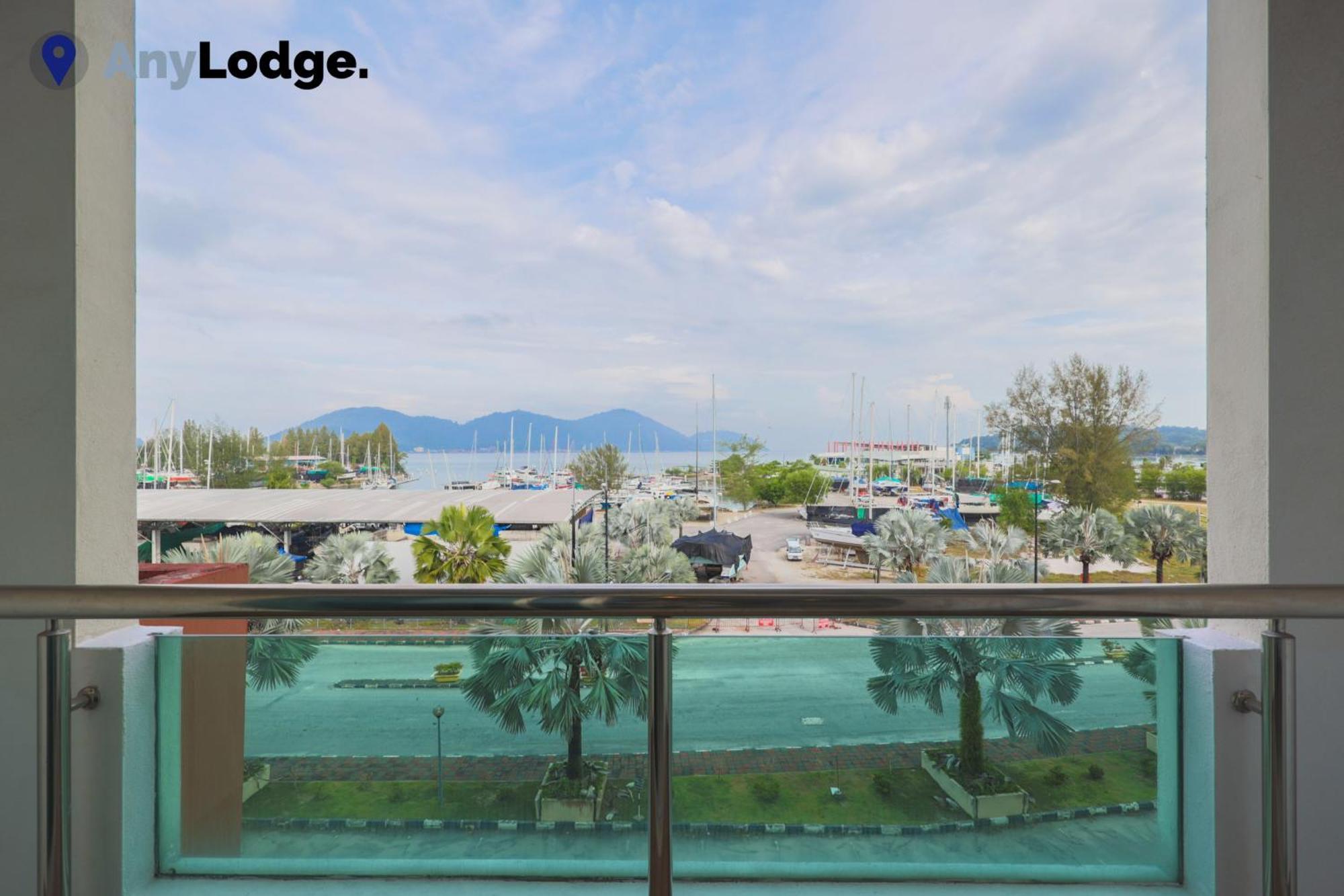 Anylodge Waterfront Marina Island Pangkor Lumut Exterior foto