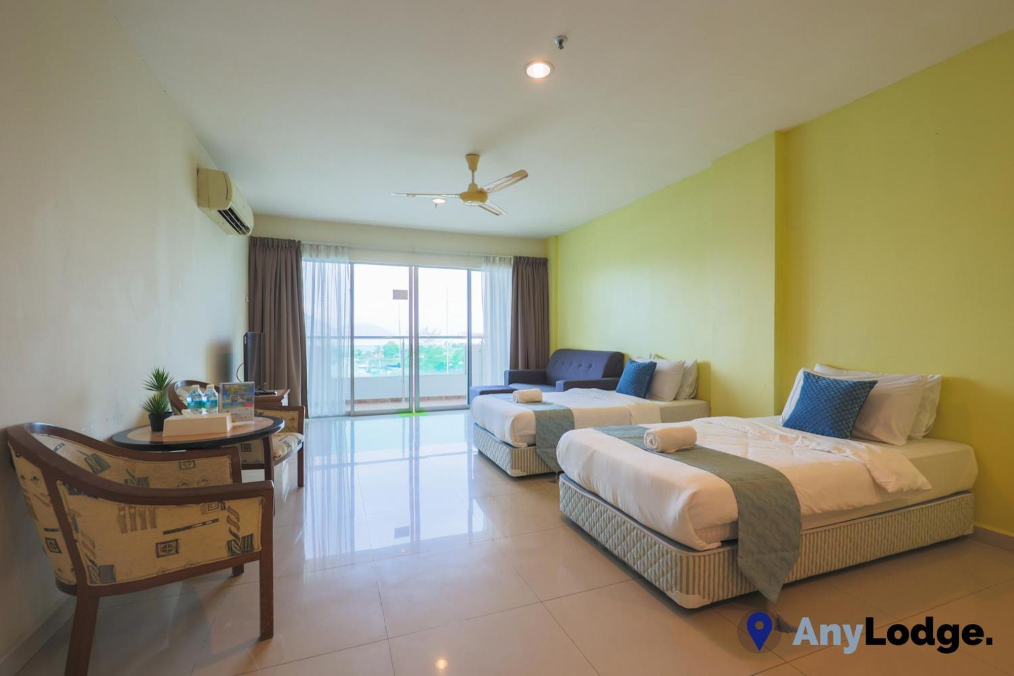 Anylodge Waterfront Marina Island Pangkor Lumut Quarto foto